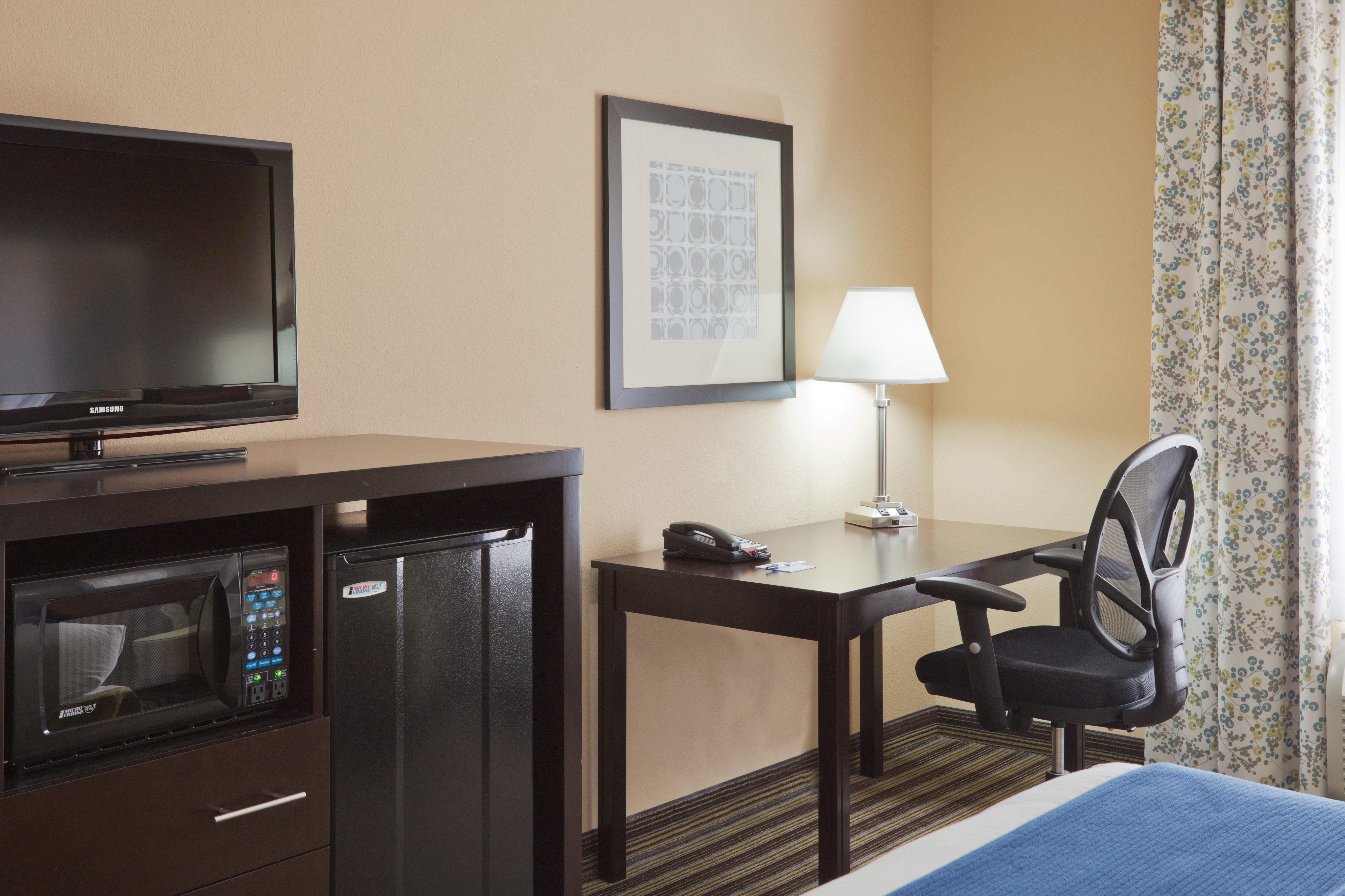 Holiday Inn Express Columbia By Ihg Room photo