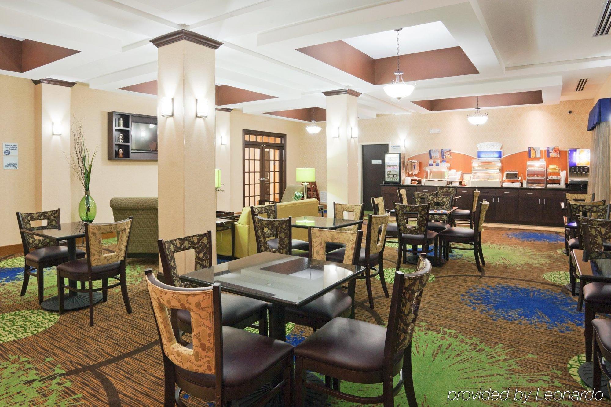 Holiday Inn Express Columbia By Ihg Restaurant photo